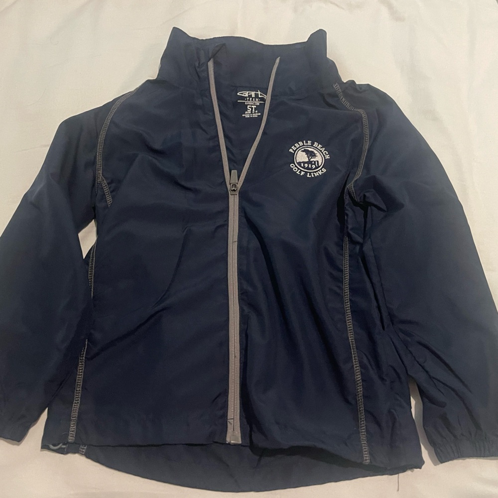 Boys 5t Garb pebble beach wind /rain jacket. Dark blue in excellent condition.